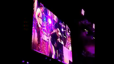 Las felicitaciones no pudieron faltar (Foto: captura de pantalla)