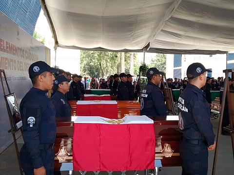 Realizan homenaje a elementos caídos en Aguililla