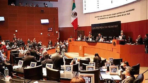 Estas reformas hablan de la moral salarial que debe existir en los funcionarios públicos (Foto: @CanalCongreso)