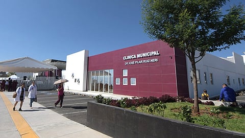 Tanto en la clínica Poniente como en la clínica municipal Primo Tapia se están haciendo tomas de muestra SARS-CoV-2 (Foto Cortesía)