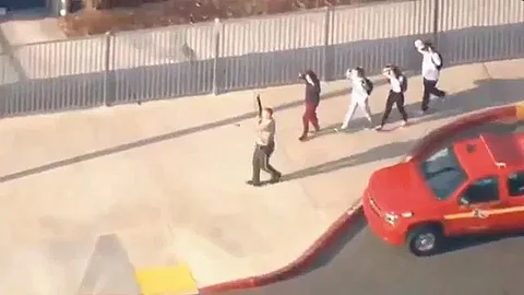 Cerca de seis personas fueron llevados a un hospital (Foto: captura de video)