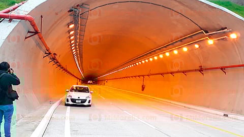 El tunel se compone de 4.7 kilómetros en los que destacan dos túneles y un viaducto para dar mayor fluidez al tránsito de la ciudad
(Foto: Andrea Bocanegra)