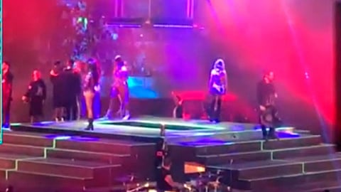 Ari fue abucheado (Fotograma: Sale el Sol)