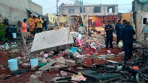 Se derrumbó el cuarto donde se almacenaba la pirotecnia (Foto: @paramedicrt)