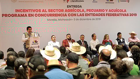 Se entregaron autorizaciones de proyectos productivos y estratégicos (Foto: Cortesía)