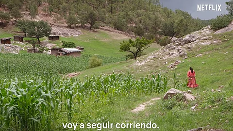 Lorena, la de los pies ligeros es una de las recomendaciones (Fotograma: Netflix Latinoamérica)