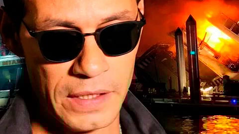 El bote quedó volcado y prácticamente hundido (Foto. captura)