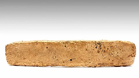 El “tejo de oro” se exhibe actualmente en el Museo Nacional de Antropología (Foto: Inah.gob.mx)