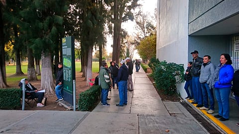 Este lunes, SUEUM retoma cierre de Rectoría y calles en Morelia