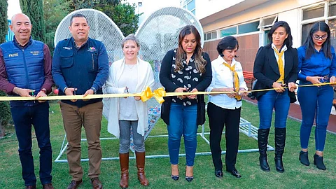 Colocan corazón de ReciCanje en instalaciones de AMANC