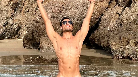 Fue en Twitter en la red que Carlos Rivera lució su bien trabajado cuerpo (Foto Twitter: Carlos Rivera)