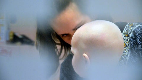 Si en este periodo tienen alguna cita con sus médicos y ésta solo es de vigilancia, es posible posponerla, para evitar aglomeraciones (Foto: gob.mx)