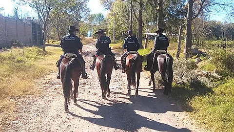 Policía Montada realiza recorridos de vigilancia en tenencias de Morelia