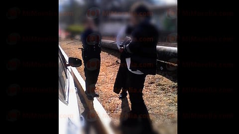 A los sospechosos les aseguraron también un vehículo en el que pretendían escapar (Foto: RED 113)