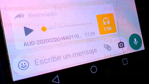 Este jueves en las últimas horas en grupos de WhatsApp circuló un audio en el que un hombre narra a sus contactos que unos hombres intentaron robarse a una joven (Foto: MiMorelia.com)