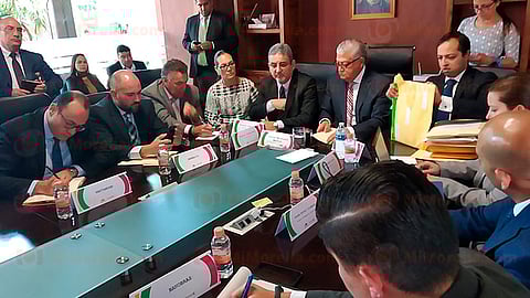 El secretario de Finanzas indicó que el objetivo del financiamiento es rehabilitar la infraestructura de Michoacán (Foto: Guadalupe Martínez)