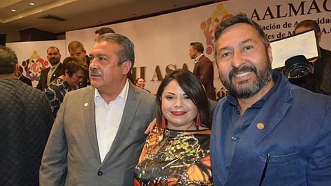 Víctor Báez felicitó a todos los miembros de la AALMAC y lanzó un llamado a la unidad (Foto: cortesía)