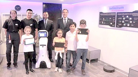 KidZania Santa Fe implementó el modelo 4.0 que consta de una serie de iniciativas que ayudarán a ponerse al día con las generaciones del futuro (Foto twitter @one_digital)