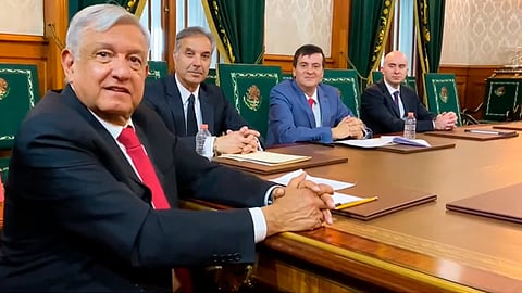 AMLO reiteró su apoyo a las empresas mexicanas y extranjeras (Fotograma: Facebook)