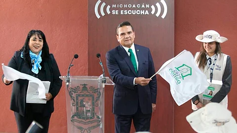 El gobernador del Estado, solicitó a las autoridades en las colonias como los encargados del orden, jefes de manzana y los Jefes de Tenencia ayudar a los entrevistadores del INEGI (Foto: Cortesía)