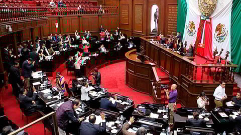 11 Congresos estatales ya han sesionado de forma virtual, Michoacán sería el 12 (Foto: Cortesía)