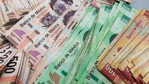La Comisión de Cambios explicó que el debilitamiento del peso se debe a la volatilidad del mercado global (Foto: Pixabay)