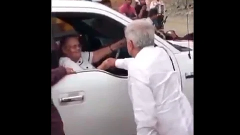 El momento se ha viralizado en redes sociales (Foto: Captura de pantalla)