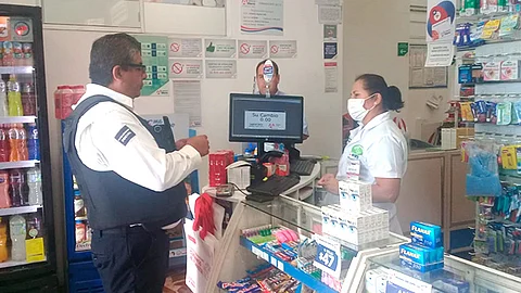 El Gobierno de Morelia reitera a la población planear sus salidas a las zonas comerciales, hacerlo una sola persona (Foto Cortesía)