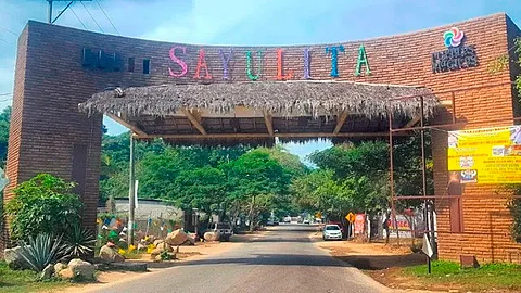 Habitantes bloquearon los accesos a ese lugar, ubicado en el municipio de Bahía de Banderas de Nayarit (Foto: Carlos Validivia Padilla/Google Maps)