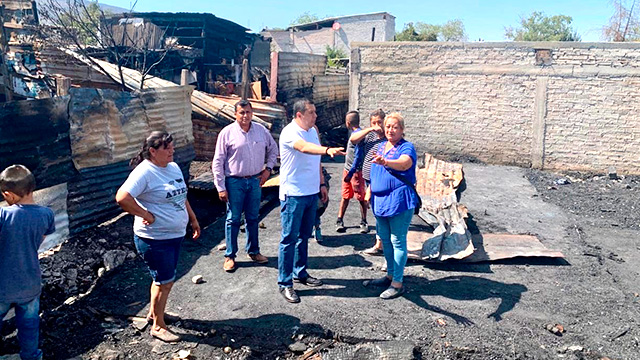 En lo que va del año, más de 20 familias han sido incorporadas al programa Atención a Contingencias, tras perder su patrimonio: Juan Carlos Barragán (Foto Cortesía)