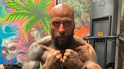 Babo es el líder y vocalista de la banda el Cártel de Santa (Foto: captura IG/babo_cartel)