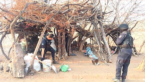 El personal policial localizó indicios que permiten establecer que en el lugar se realizaban actividades ilícitas (Foto: RED-113)