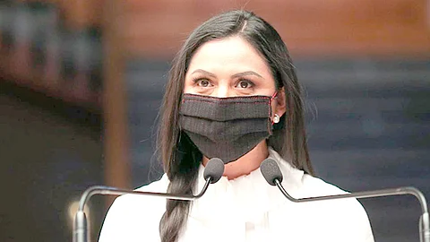 La legisladora hizo mención que la ciudadanía busca que se logre la consolidación y fortalecimiento del estado democrático (Foto Cortesía)