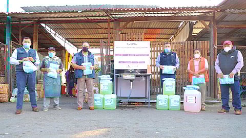 La finalidad es coadyuvar a los productores ejidales a protegerse contra el Covid-19 (Foto Cortesía)