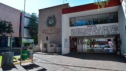 La Ley Orgánica de la UMSNH respeta plenamente los derechos adquiridos de las y los trabajadores nicolaitas
