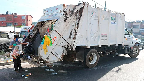 El secretario de Medio Ambiente exhortó a la ciudadanía a no sacar la basura a la calles para evitar así un mayor foco de contaminación (Foto Cortesía)