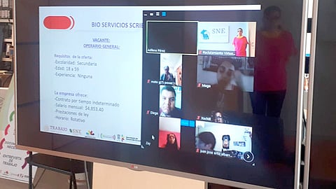 En el foro, los participantes intercambian información sobre los perfiles ocupacionales de personas que buscan activamente empleo, y los puestos de trabajo disponibles (Foto Cortesía)