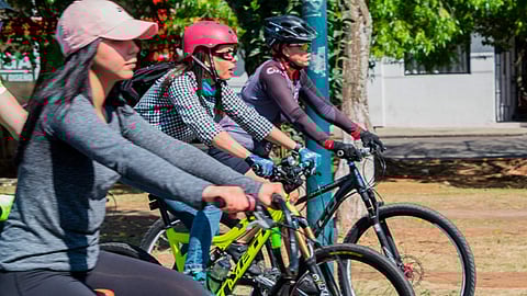 Por medio de las redes sociales la Secretaría de Movilidad y Espacio Público pidió a la gente que ayude con un voto para elegir el color de las biclas (Foto Facebook: Bicivilizate Michoacán)