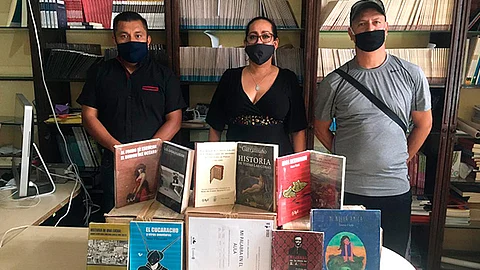 En Michoacán, entrega Secum 600 libros a tres escuelas públicas