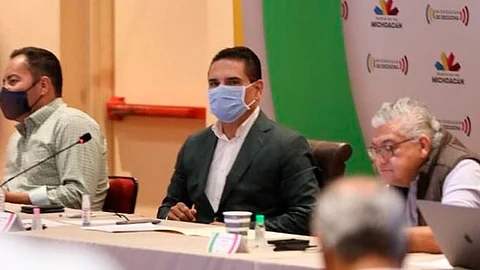 Al mandatario le preocupa una posible violación a la fracción IV del artículo de la Constitución Política de los Estados Unidos Mexicanos (Foto: Cortesía)