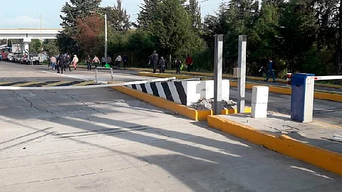 Profesores democráticos se concentrarán en Xangari para trasladarse a las casetas de la entidad (Foto: Twitter/sct_michoacan)