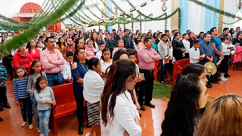 La idea es que la autoridad eclesiástica intervenga para evitar las concentraciones masivas (Foto: FB/Arquidiócesis de Morelia)