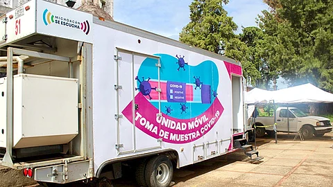 La llegada de esta unidad móvil viene a reforzar los servicios de salud en el municipio, señaló el alcalde de Pátzcuaro (Foto Cortesía)