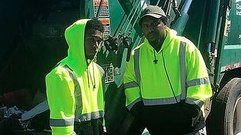 Compañeros recolectores se dieron cuenta de su capacidad intelectual (Foto Twitter: @MikeSington)