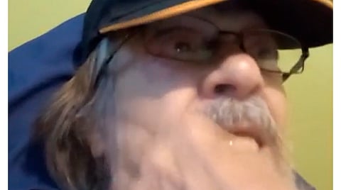 El actor presenta fiebre, dolor de cuerpo, estómago y debilidad (Fotograma Facebook: Gabriel Chávez)