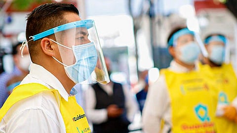 Se aclaró que los Guardianes de la Salud no piden dinero, portan gafete de identificación, chaleco amarillo y careta (Foto: cortesía)