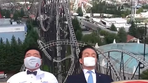 En YouTube algunos altos ejecutivos mostraron cómo se disfrutarán las montañas rusas (Foto: fotograma YouTube/
PlanBook.Travel - Exploring the World)