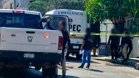 Los perpetradores del múltiple homicidio les dejaron a las víctimas cartulinas con mensajes (Foto: RED-113)