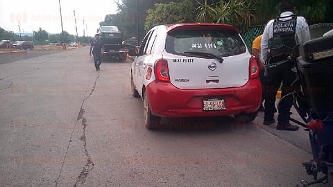 El taxista intentó retirarse, pero lo alcanzó metros más adelante un patrullero (Foto: RED-113)