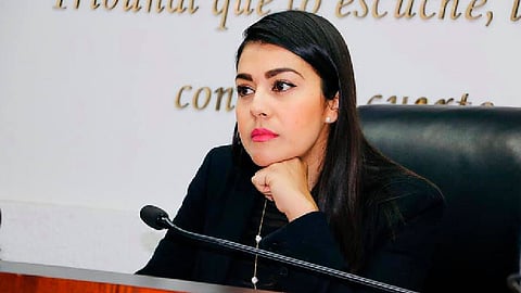 Yolanda Camacho rindió su informe de labores correspondiente al periodo 2019-2020 (Foto FB: Yolanda Camacho Ochoa)